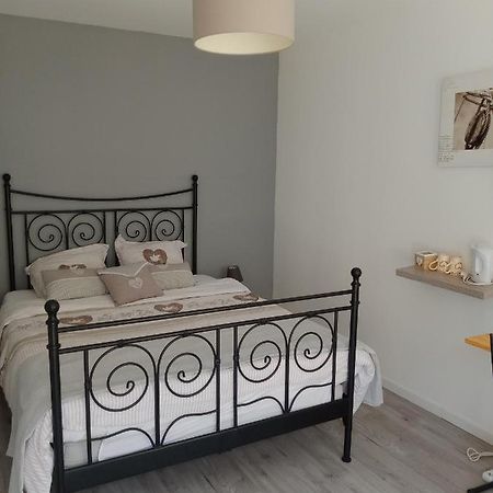 2 Chambres D'Hotes Au Calme Proche Centre Ville Мон-де-Марсан Екстер'єр фото